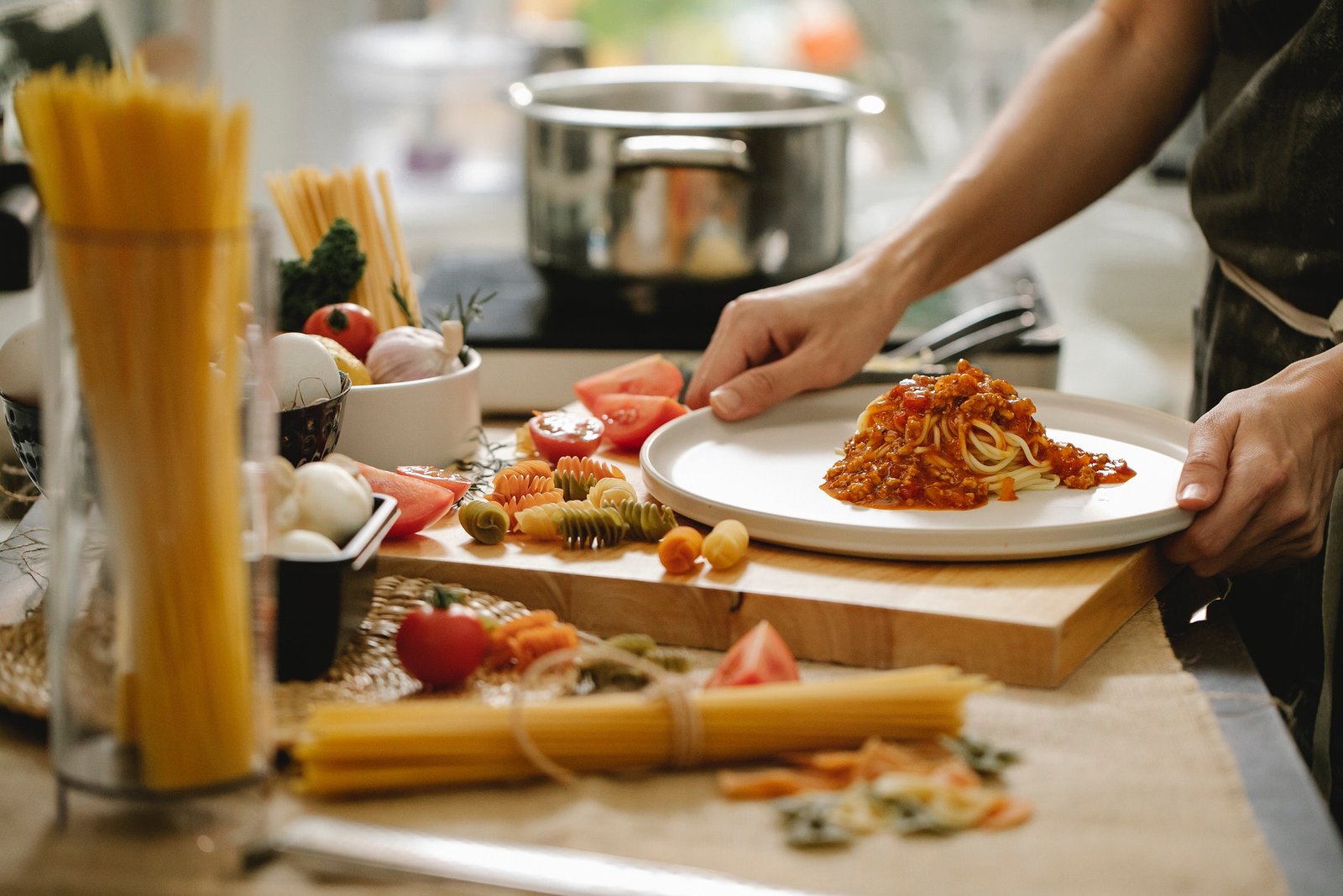 Viaggio nel Cuore della Gastronomia Europea: I Migliori Piatti da Assaporare in Ogni Paese